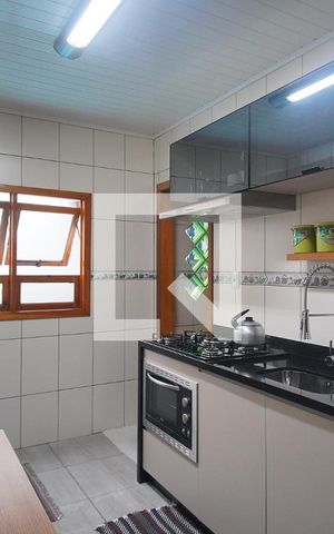 Casa à venda com 109m², 2 quartos e 2 vagas Casa à venda com 109m², 2 quartos e 2 vagasCozinha