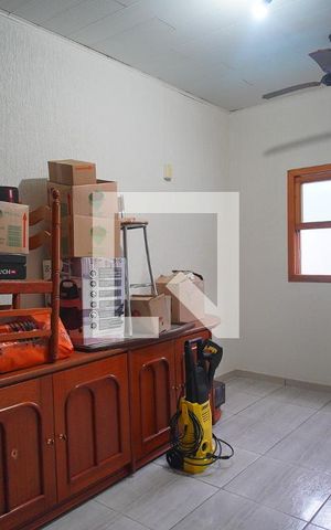 Casa à venda com 109m², 2 quartos e 2 vagas Casa à venda com 109m², 2 quartos e 2 vagasQuarto 2