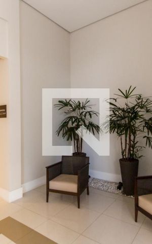 Apartamento à venda com 83m², 2 quartos e 2 vagasHall social