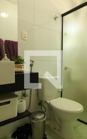 Apartamento à venda com 181m², 4 quartos e 4 vagasBanheiro