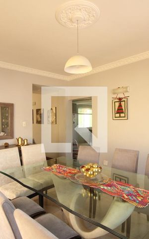 Apartamento à venda com 181m², 4 quartos e 4 vagasSala de jantar