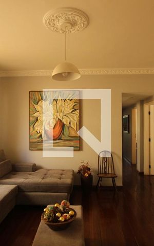 Apartamento à venda com 181m², 4 quartos e 4 vagasSala
