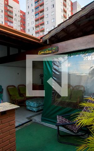 Casa à venda com 133m², 3 quartos e 2 vagasQuintal