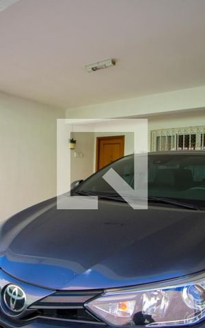 Casa à venda com 133m², 3 quartos e 2 vagasGaragem