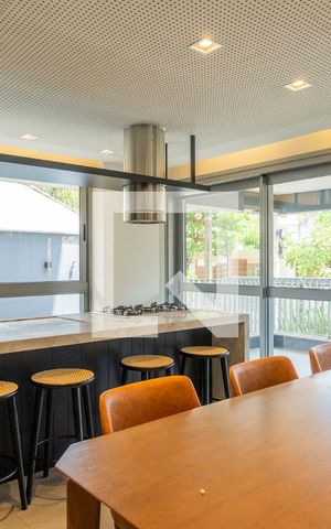 Apartamento à venda com 41m², 1 quarto e 1 vaga Apartamento à venda com 41m², 1 quarto e 1 vagaÁrea comum - Salão de festas