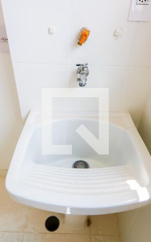 Apartamento à venda com 57m², 2 quartos e 1 vaga Apartamento à venda com 57m², 2 quartos e 1 vagaCozinha/Área de serviço