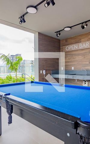 Studio para alugar com 26m², 1 quarto e sem vaga Studio para alugar com 26m², 1 quarto e sem vagaÁrea comum - Bar