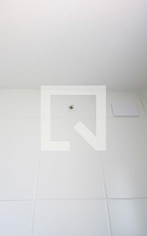 Apartamento à venda com 57m², 2 quartos e 1 vaga Apartamento à venda com 57m², 2 quartos e 1 vagaBanheiro social