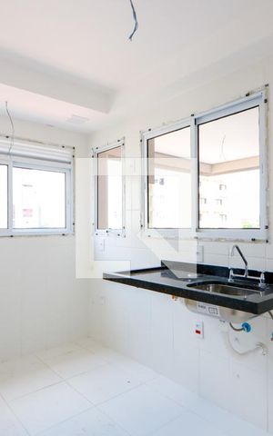 Apartamento à venda com 57m², 2 quartos e 1 vaga Apartamento à venda com 57m², 2 quartos e 1 vagaCozinha/Área de serviço