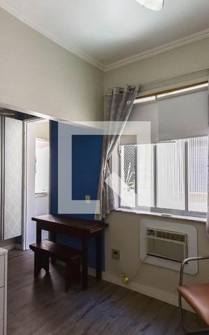 Apartamento à venda com 33m², 1 quarto e sem vagaKitnet