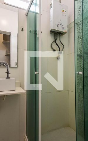 Apartamento à venda com 33m², 1 quarto e sem vagaBanheiro
