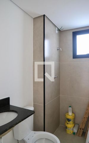 Apartamento para alugar com 36m², 2 quartos e sem vaga Apartamento para alugar com 36m², 2 quartos e sem vagaBanheiro