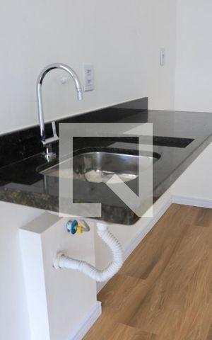 Apartamento para alugar com 36m², 2 quartos e sem vaga Apartamento para alugar com 36m², 2 quartos e sem vagaSala/Cozinha