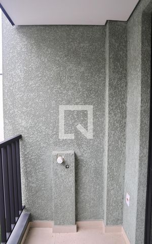 Apartamento para alugar com 36m², 2 quartos e sem vaga Apartamento para alugar com 36m², 2 quartos e sem vagaSacada