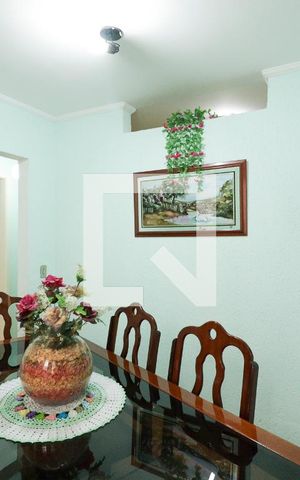 Casa à venda com 200m², 6 quartos e 6 vagas Casa à venda com 200m², 6 quartos e 6 vagasSala de Jantar - Casa 2