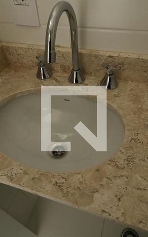 Apartamento à venda com 57m², 2 quartos e 1 vagaBanheiro da Suíte - Pia