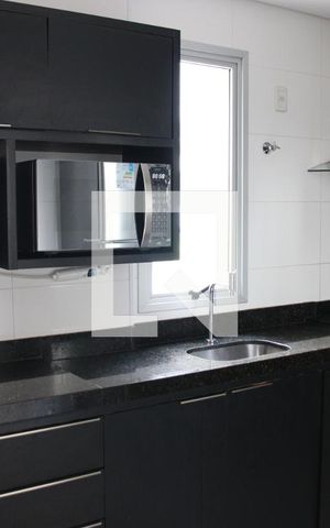 Apartamento para alugar com 76m², 3 quartos e 1 vagaÁrea comum