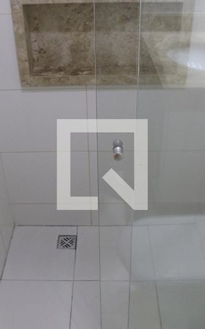 Apartamento para alugar com 76m², 3 quartos e 1 vagaBanheiro