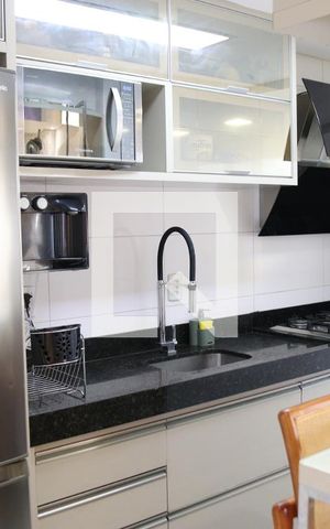 Apartamento para alugar com 76m², 3 quartos e 1 vagaCozinha e Área de Serviço