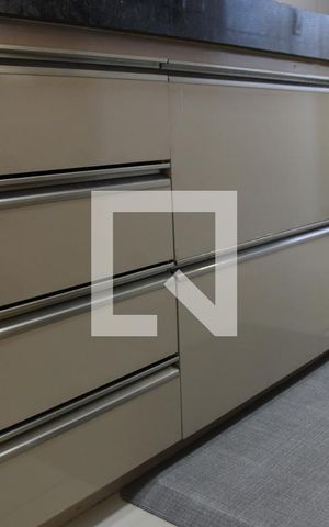 Apartamento para alugar com 76m², 3 quartos e 1 vagaCozinha e Área de Serviço