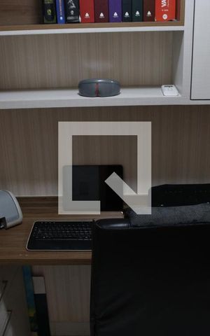 Apartamento para alugar com 76m², 3 quartos e 1 vagaEscritório