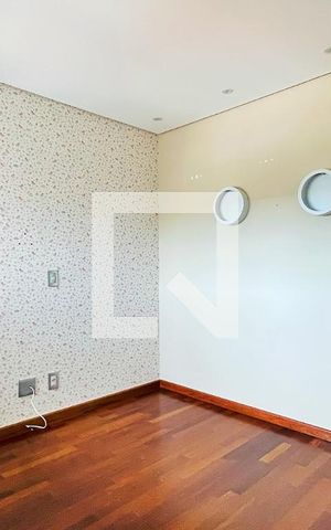 Apartamento à venda com 194m², 4 quartos e 3 vagas Apartamento à venda com 194m², 4 quartos e 3 vagasSuíte 1