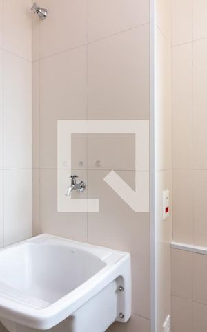 Apartamento à venda com 75m², 2 quartos e 1 vagaÁrea de Serviço