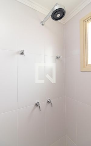 Apartamento à venda com 75m², 2 quartos e 1 vagaBanheiro da Suíte