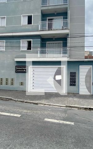 Apartamento para alugar com 60m², 2 quartos e 1 vaga Apartamento para alugar com 60m², 2 quartos e 1 vagaFachada