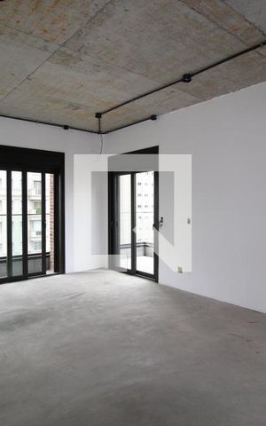 Apartamento à venda com 472m², 5 quartos e 4 vagasQuarto 4 - Suíte