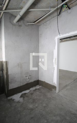 Apartamento à venda com 472m², 5 quartos e 4 vagasBanheiro da Suíte 4
