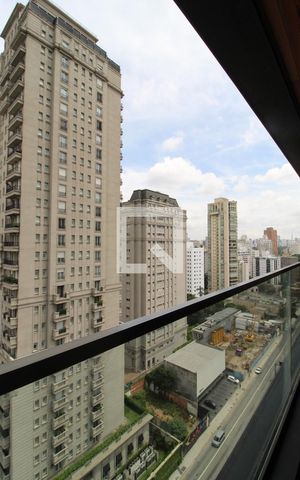 Apartamento à venda com 472m², 5 quartos e 4 vagasVista da Suíte 2