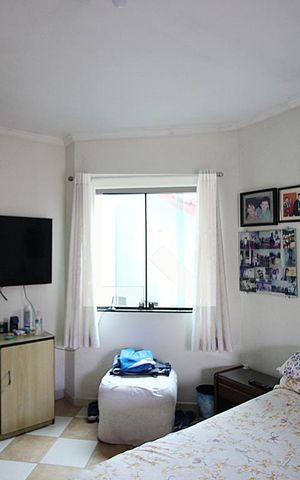 Casa à venda com 306m², 3 quartos e 2 vagasQuarto 1