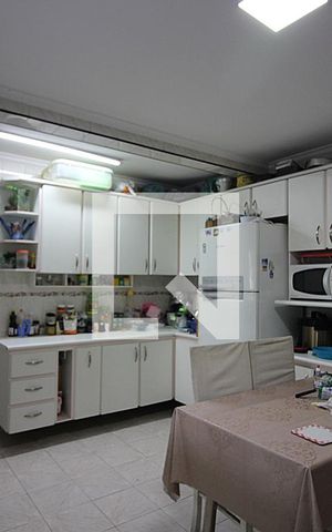 Casa à venda com 306m², 3 quartos e 2 vagasCozinha
