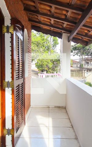 Casa à venda com 149m², 3 quartos e 3 vagas Casa à venda com 149m², 3 quartos e 3 vagasSacada da Suíte