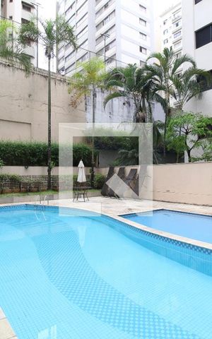 Apartamento à venda com 100m², 3 quartos e 2 vagasÁrea Comum - Piscina