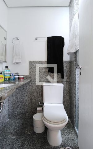 Apartamento à venda com 100m², 3 quartos e 2 vagasBanheiro da Suíte 2