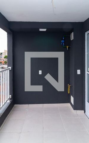Apartamento à venda com 30m², 1 quarto e sem vaga Apartamento à venda com 30m², 1 quarto e sem vagaSacada