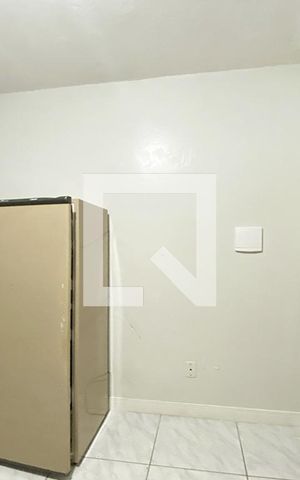 Apartamento para alugar com 60m², 2 quartos e sem vagaStudio