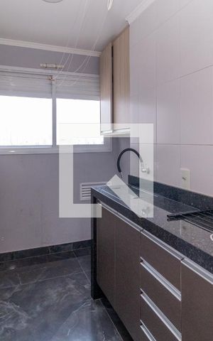 Apartamento à venda com 81m², 2 quartos e 2 vagasÁrea de Serviço