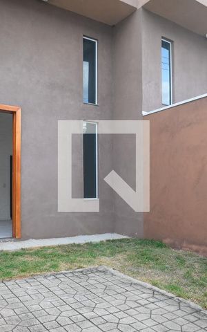 Casa à venda com 200m², 3 quartos e 2 vagas Casa à venda com 200m², 3 quartos e 2 vagasGaragem