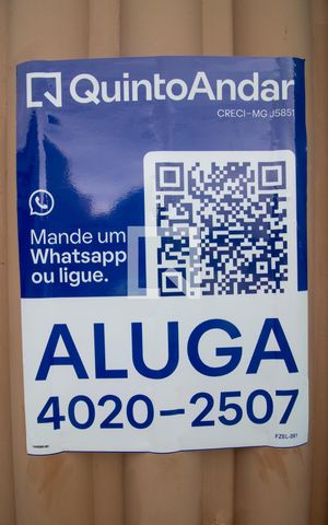 Casa à venda com 370m², 3 quartos e 5 vagas Casa à venda com 370m², 3 quartos e 5 vagasPlaca