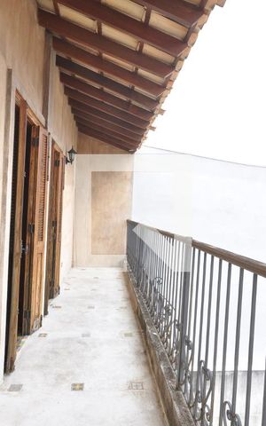 Casa à venda com 378m², 4 quartos e 8 vagasSacada da Suíte 4