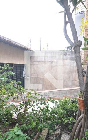 Casa à venda com 378m², 4 quartos e 8 vagasJardim