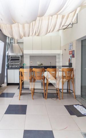 Apartamento à venda com 340m², 4 quartos e 4 vagasChurrasqueira