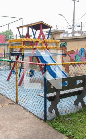 Apartamento à venda com 69m², 3 quartos e 1 vaga Apartamento à venda com 69m², 3 quartos e 1 vagaÁREA COMUM - PLAYGROUND