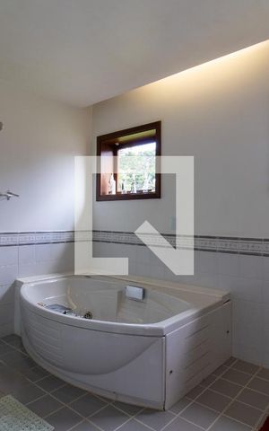Casa à venda com 7870m², 5 quartos e 5 vagasQuarto 01