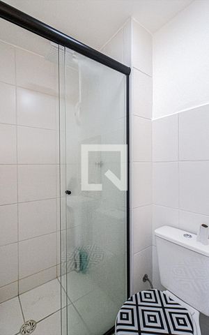Apartamento para alugar com 29m², 1 quarto e sem vaga Apartamento para alugar com 29m², 1 quarto e sem vagaBanheiro