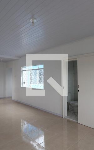 Casa à venda com 83m², 2 quartos e 1 vagaSala/Cozinha