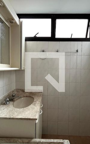 Apartamento à venda com 75m², 3 quartos e 2 vagas Apartamento à venda com 75m², 3 quartos e 2 vagasBanheiro do Quarto